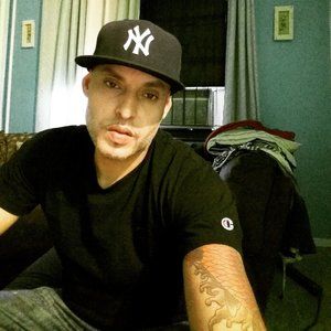 Meet your Posher, Luis